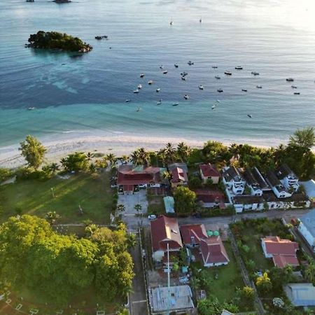 Berjaya Praslin Resort Anse Volbert Village Comodidades foto