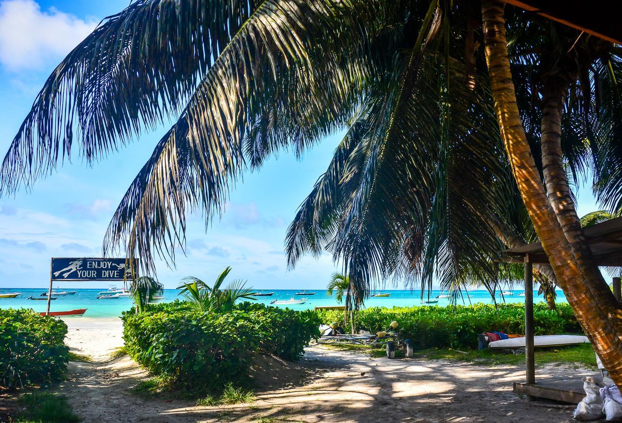 Berjaya Praslin Resort Anse Volbert Village Exterior foto